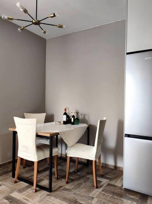 Дава се под наем Двустаен апартамент в София, Кръстова вада - 70 кв.м за 800 € - Снимка #2