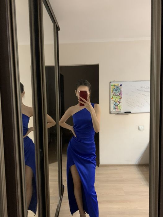 Платье вечернее (на выпускной, свадьбу)