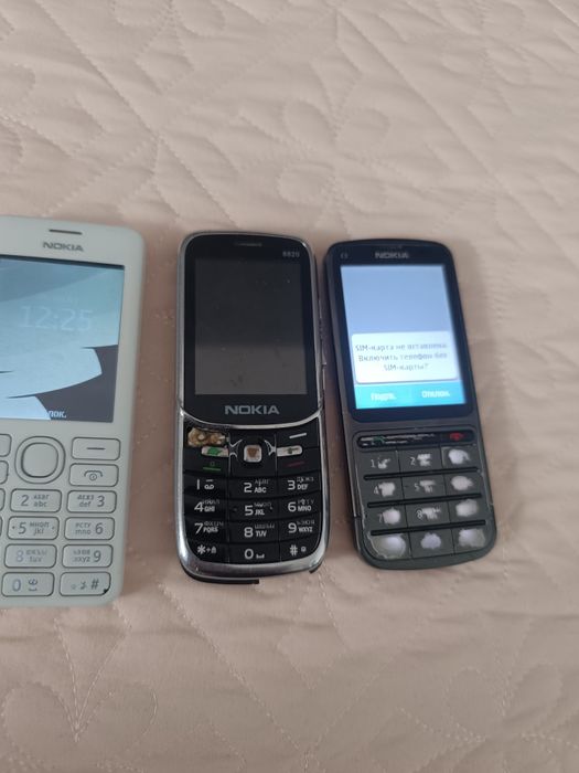 Продам нокиа 206 нокиа С3 -01