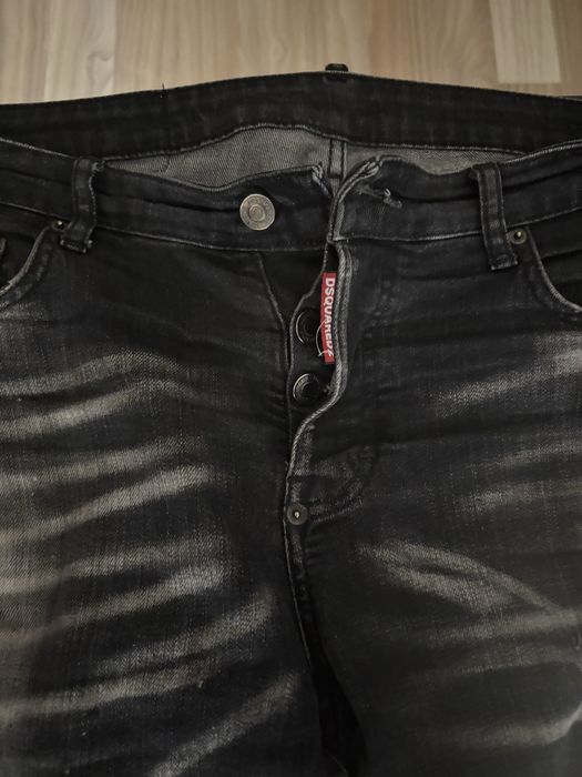 Blugi Dsquared2 , stare buna , XXL