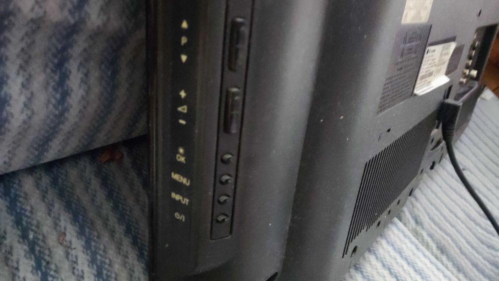 Телевизор LG  32