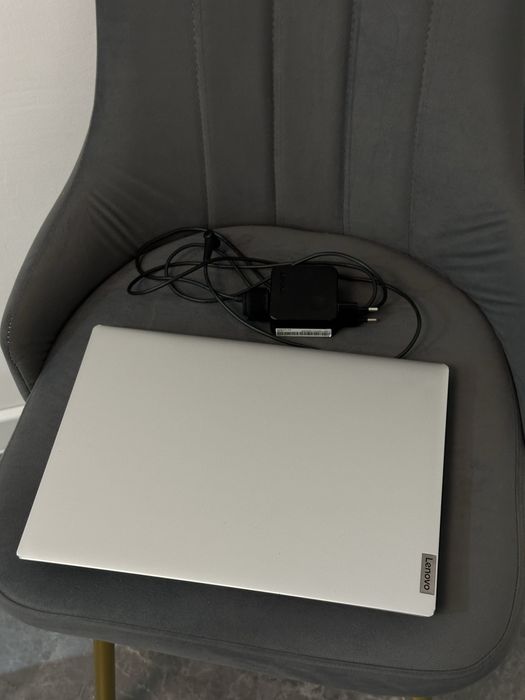 Ноутбук Lenova / Ленова