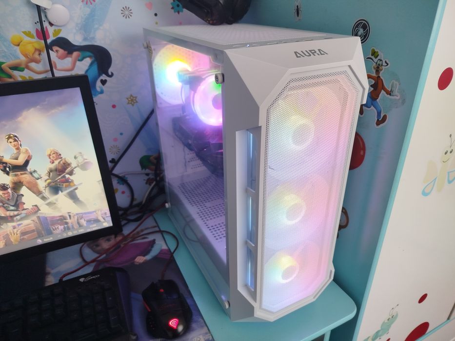 Геймърски Компютър 12/24 ядра/ 16GB DDR4/ Radeon RX 580 8GB