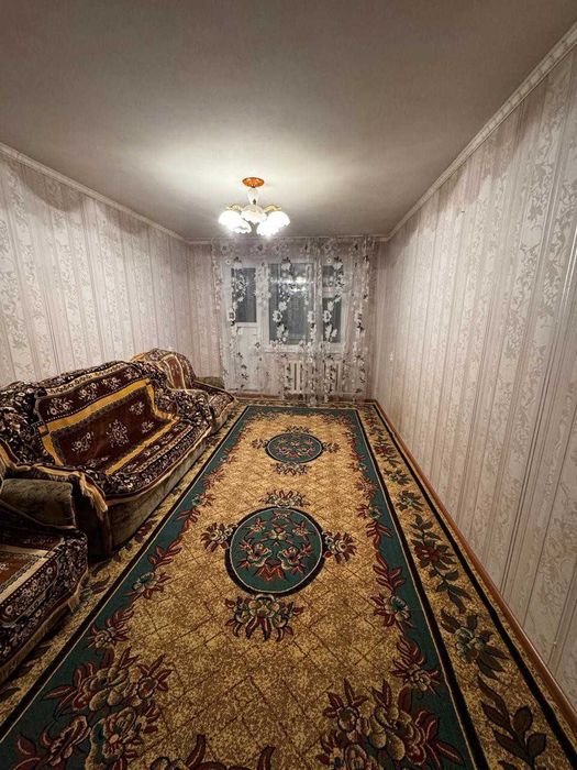 Продажа 2-комнатной квартиры район школьник