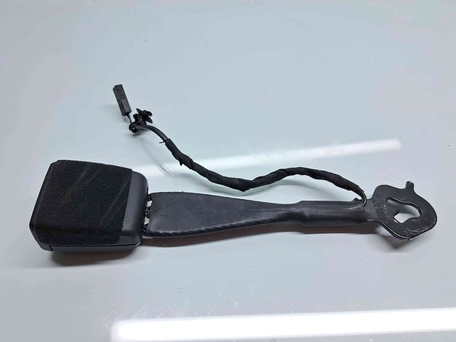 Capsa centura stanga fata Skoda Superb III (3V3) [Fabr 2015-prezent]