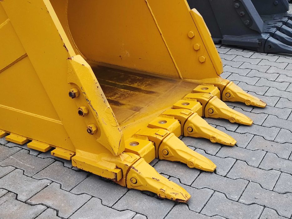 Cupă excavator ranforsată pentru PC215/PC210