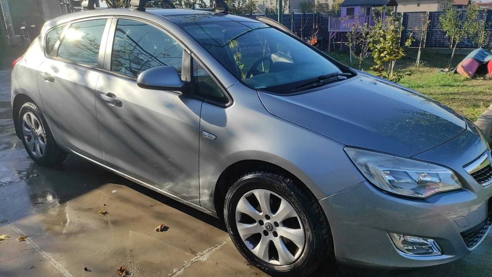 OPEL ASTRA J 1,6 benzina