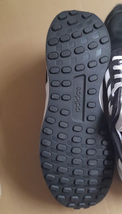 Adidas de sport de băieți