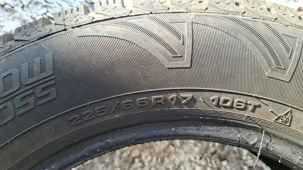 Зимние шины 225/65 R17