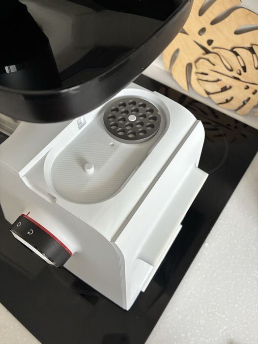 Мясорубка от Bosch serie 4