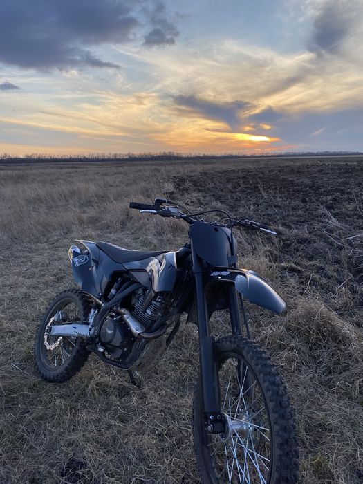 Продам Zuumav k7