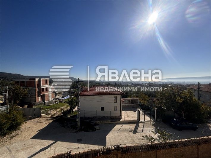Продава се Двустаен апартамент в Варна, м-т Пчелина - 57 кв.м за 1053 €/кв.м - Снимка #2
