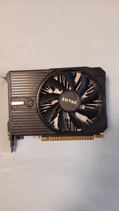 Vând GTX 1050 2GB și 6 Ventilatoare Aqiris Libra