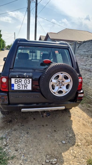 Masina Land Rover freelander