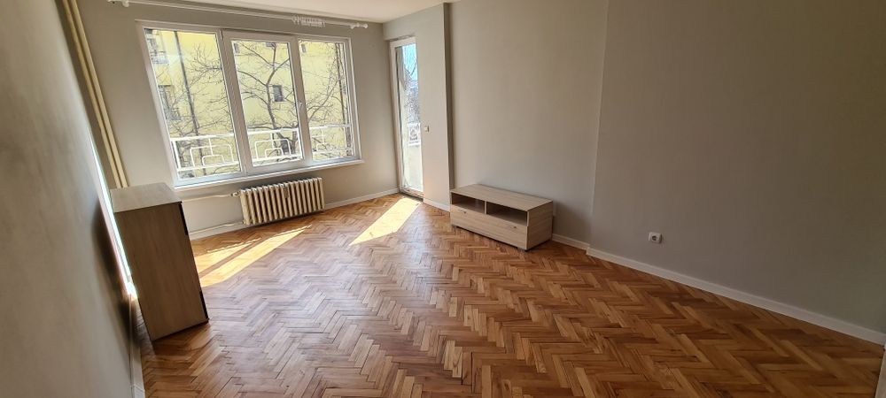 Дава се под наем Тристаен апартамент в София, Лагера - 65 кв.м за 561 € - Снимка #13