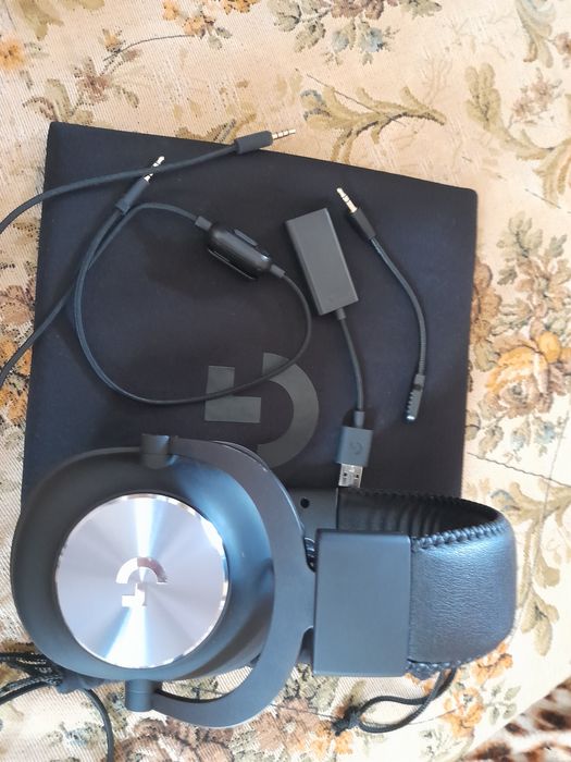 Наушник Logitech