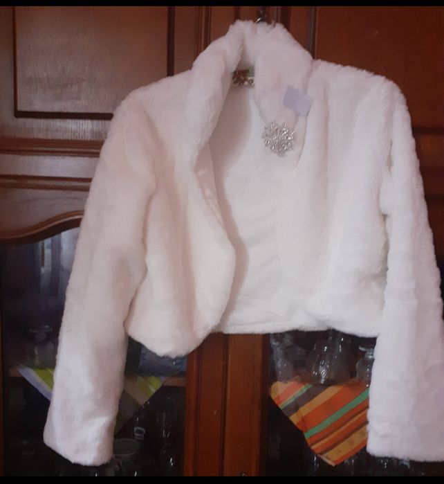 Vând rochie mireasa și bolero