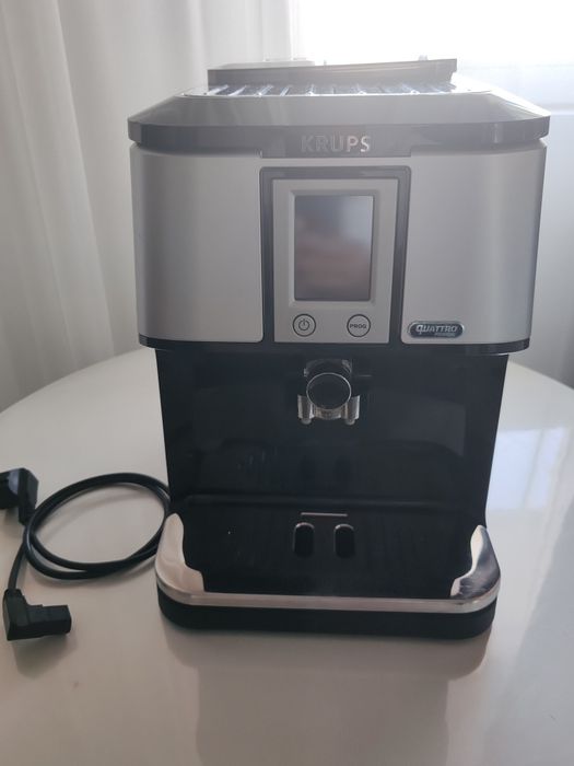 Espressor automat Krups Quattro Force EA880E - Funcționează perfect