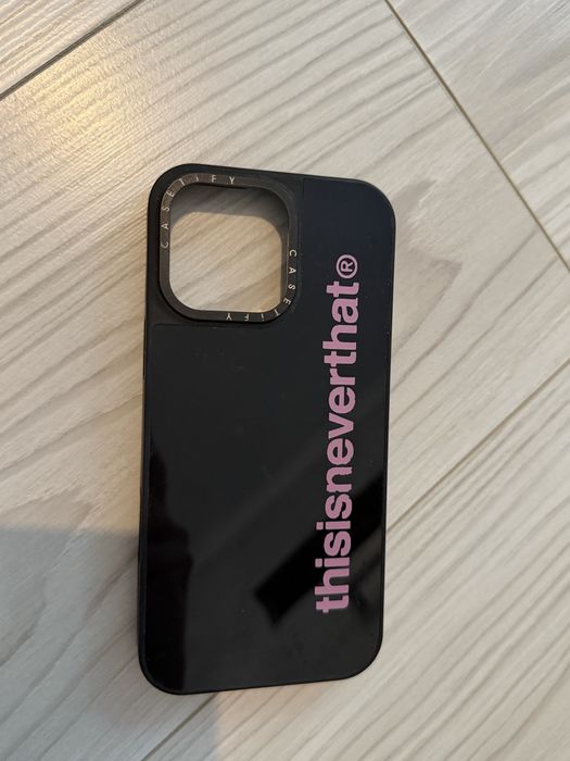 Чехлы для iPhone 16 Pro Max — отличное состояние
