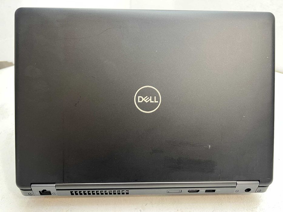 Реновиран лаптоп Dell Latitude 5490 14 FHD i3-8130U 8GB 260GB SSD гаранция