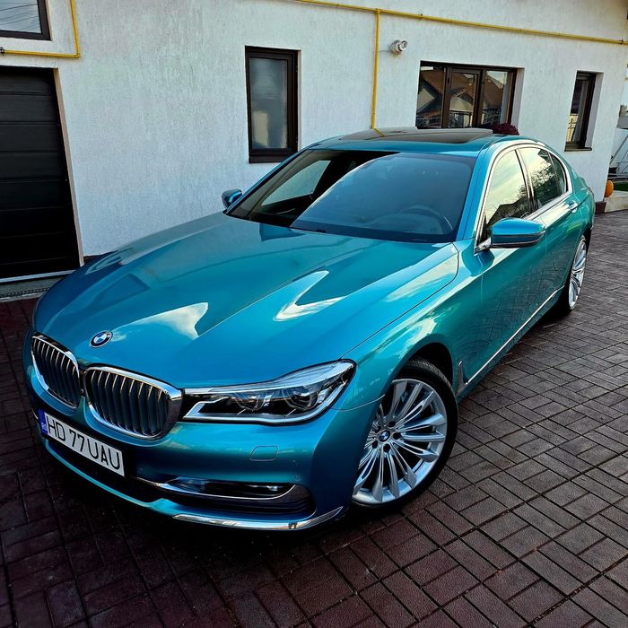 BMW Seria 7 Ținută in Garaj.