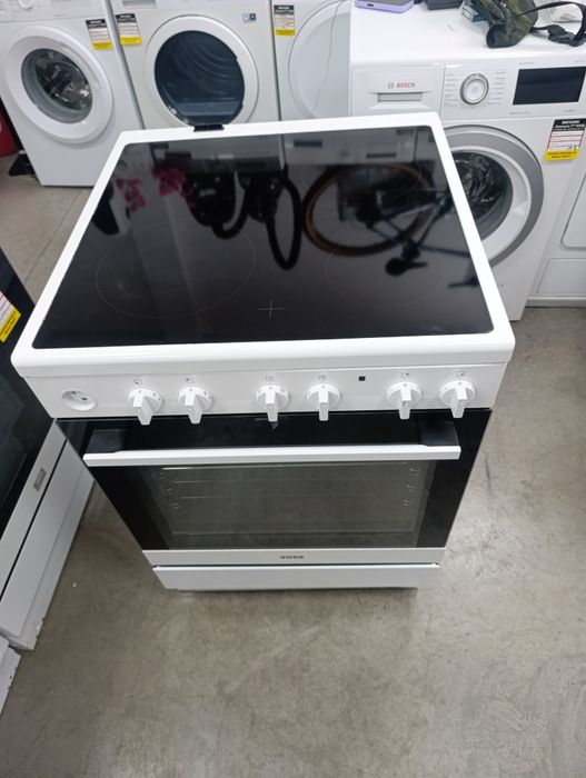 ГОТВАРСКА Печка с керамичен плот Electrolux VOSS