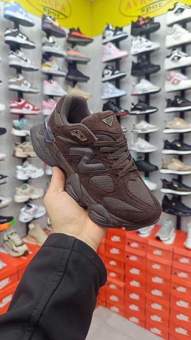 Adidasi NewBalance Femei