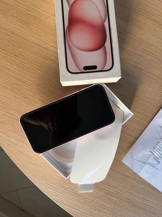 Iphone 15 roz 128GB