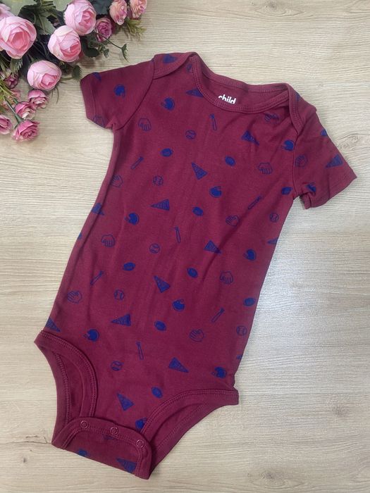 Продается тройка Carters