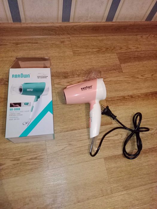 Продам абсолютно новый фен для волос — в упаковке