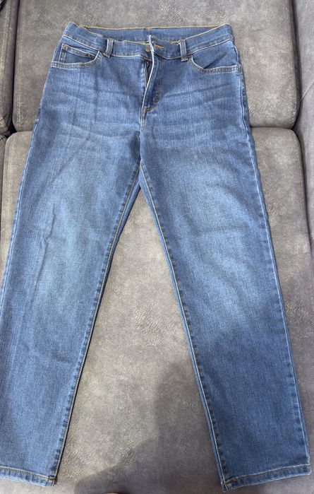 Продам джинсы детские на мальчика