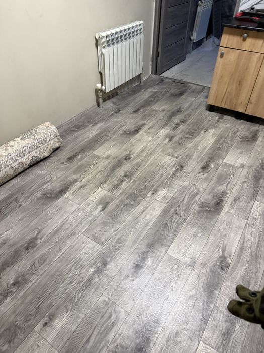 Ленолиум продам б/у