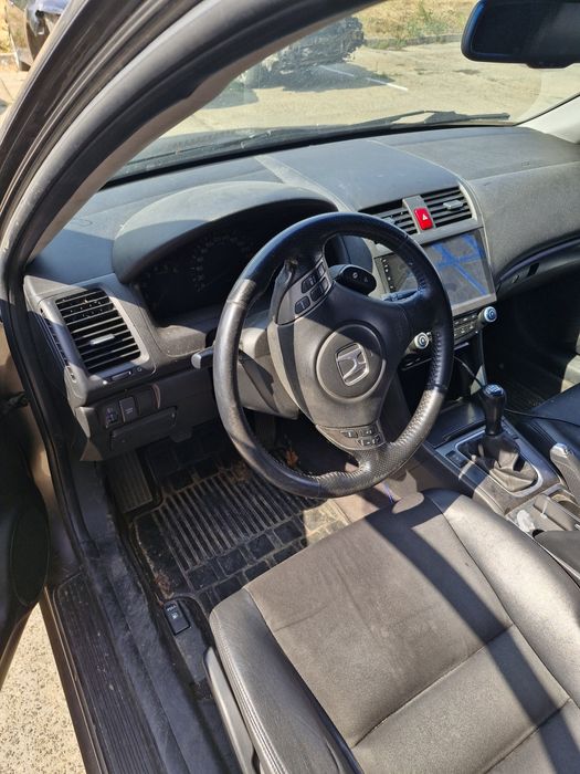 Хонда акорд фейс На части