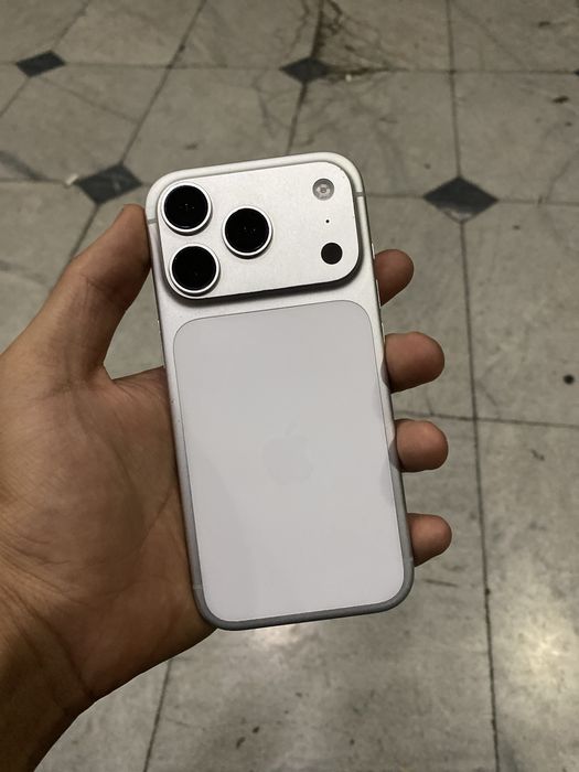 Iphone 17pro 256tali Srochni