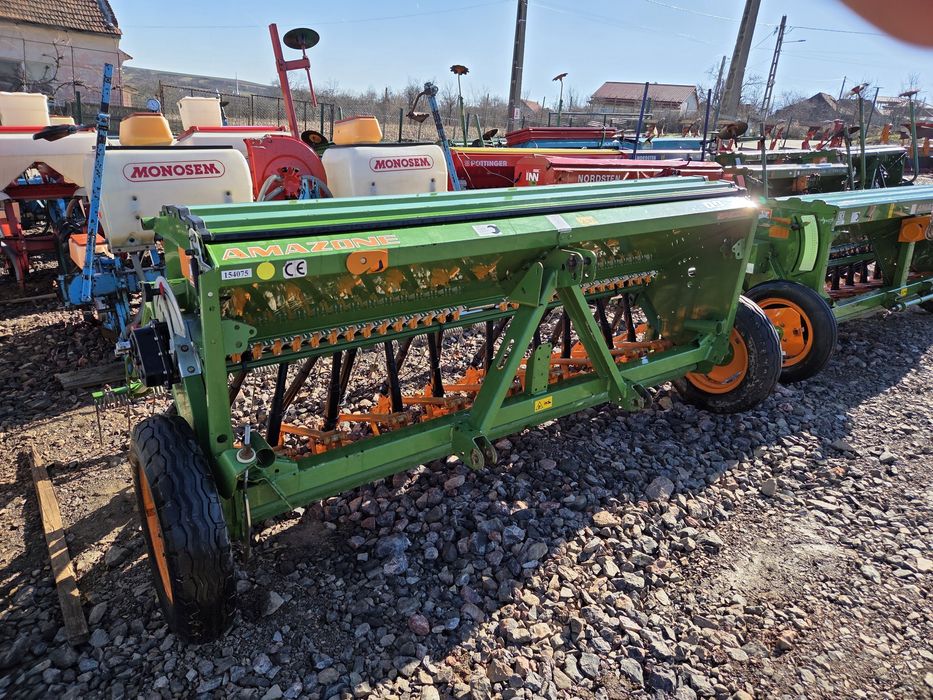 Semanatoare Paioase Amazone  D9-30 Special
