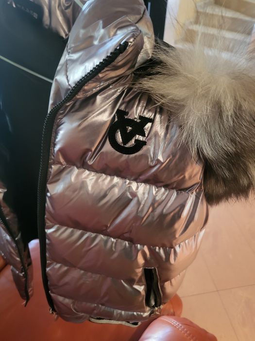 Сребрист елек с качулка от естествен косъм