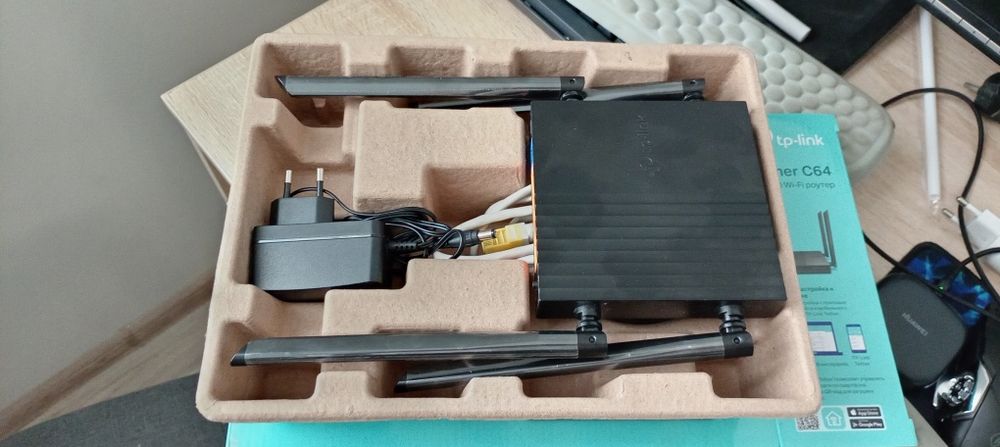 Wi-Fi роутер TP-Link Archer C64