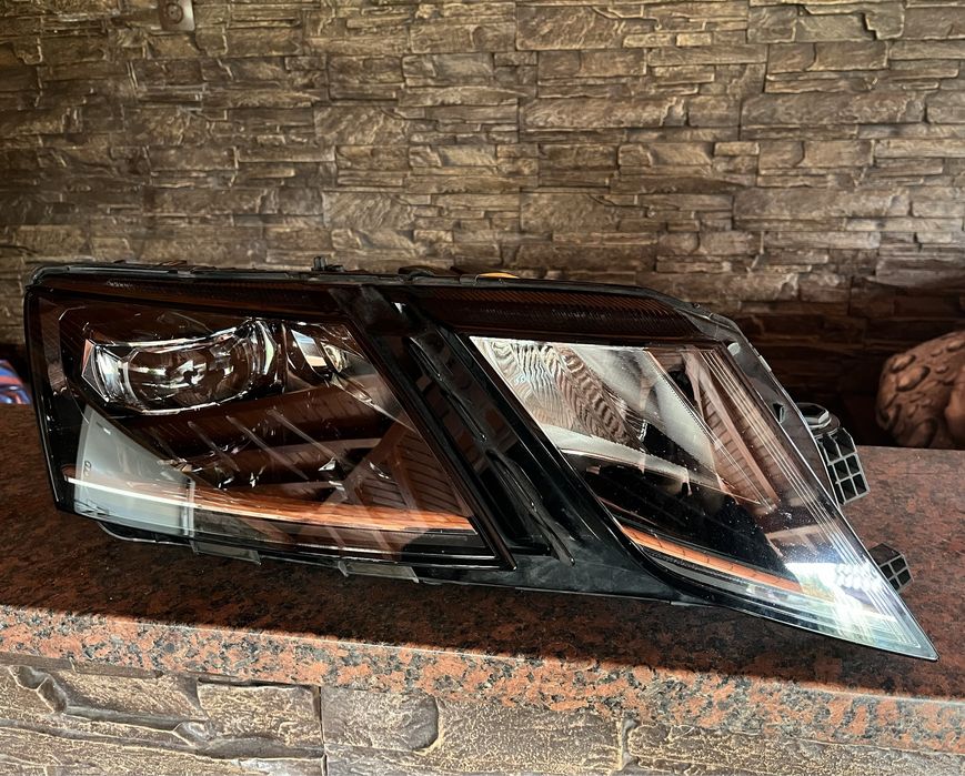 Фар за Skoda Octavia 3 Full LED фейслифт