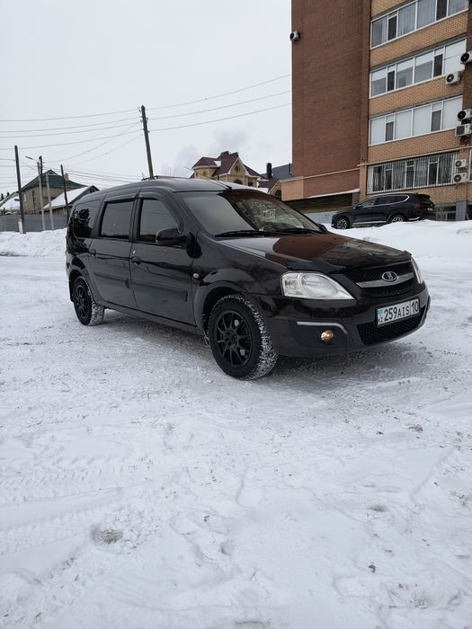 Продам машину largus