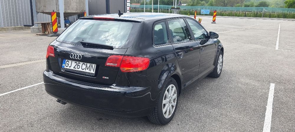 Vând Audi A3 8P 1.9 TDI