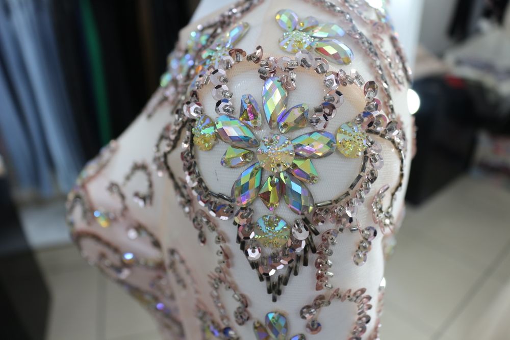 Вечернее платье, современный дизайн!