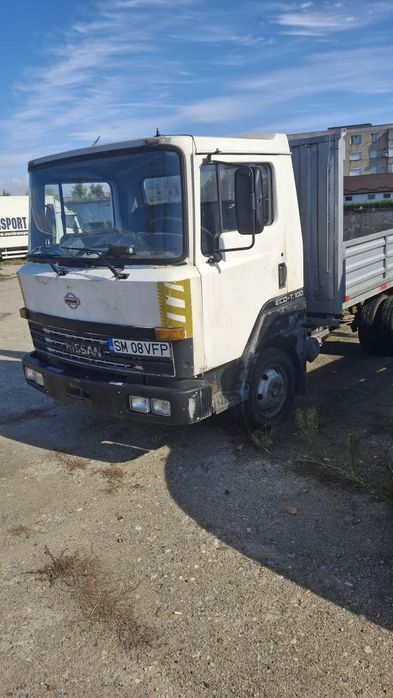 Nissan 100 NX