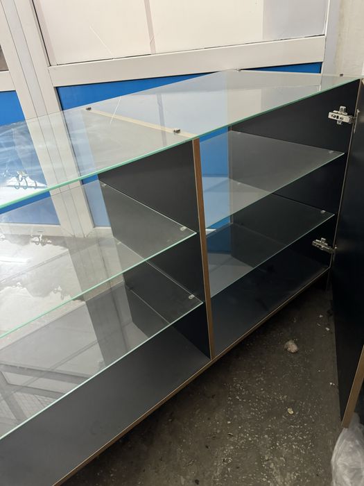 Продам шкафчик с полками