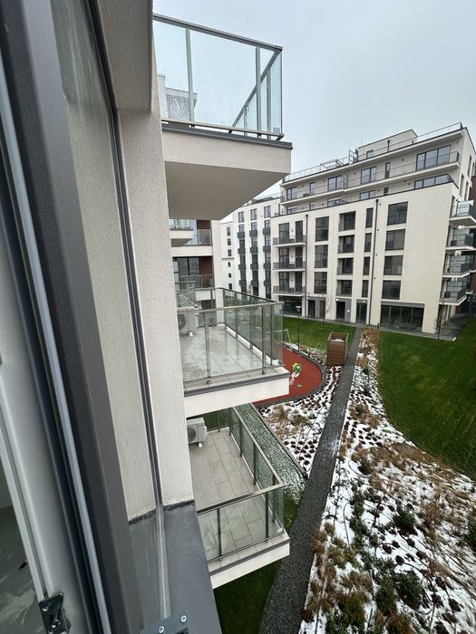 54 mp etajul 2  loc de parcare subteran