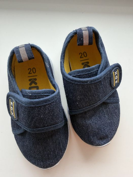 Продам обувь  20 размер