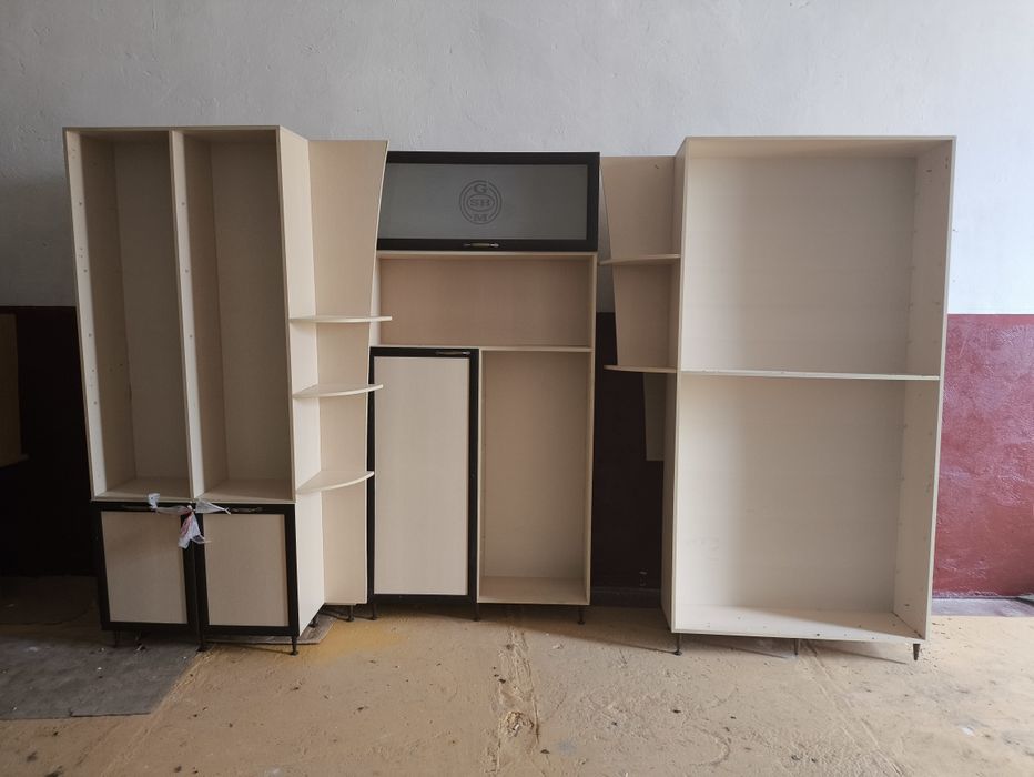 Мебель офисный в коплекте