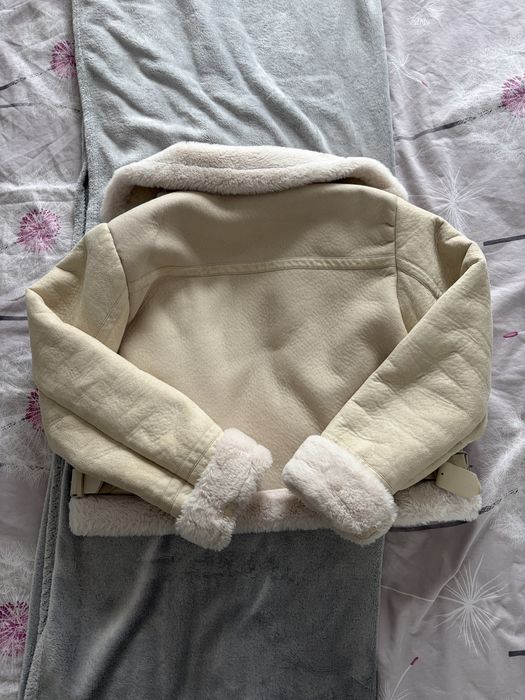 Дамско преходно яке Pull&Bear