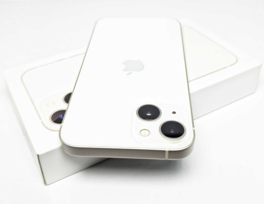 iPhone 13 256GB Starlight
