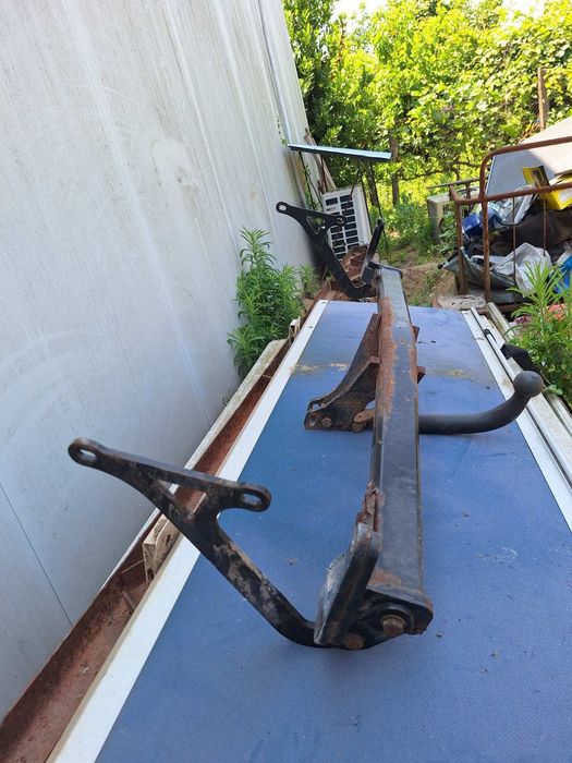 Теглич за Citroen C5 Aircross