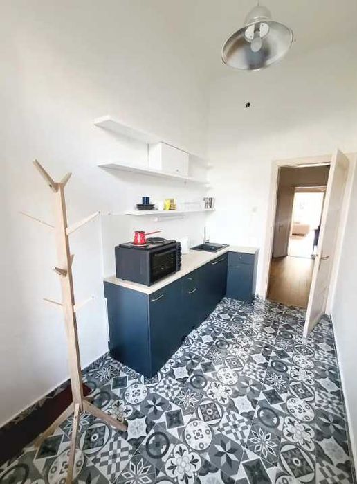 Дава се под наем Двустаен апартамент в Пловдив, Остромила - 87 кв.м за 270.3 € - Снимка #2